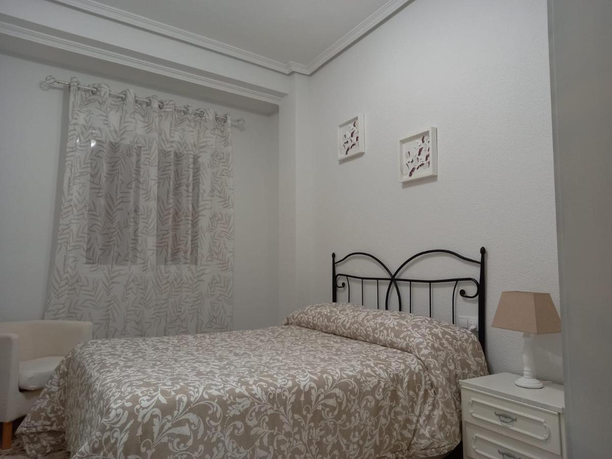Sevilla I Y Sevilla II 라 과르디아 외부 사진